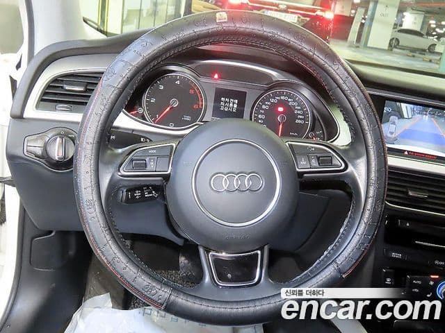 Audi New A4 B8, 2015 8