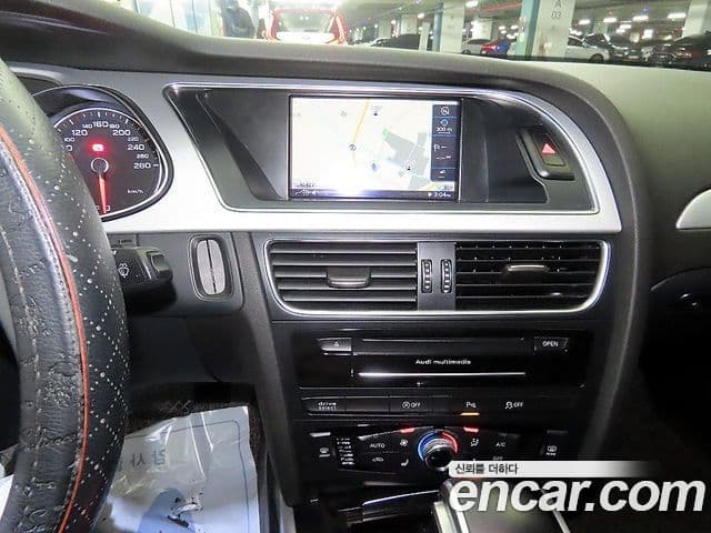 Audi New A4 B8, 2015 11