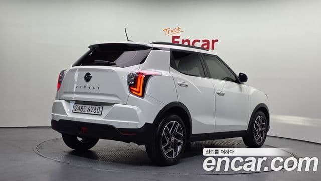 KG모빌리티(SsangYong) Berry New Tivoli V3, 2022 2