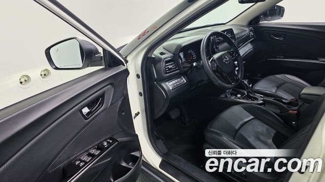 KG모빌리티(SsangYong) Berry New Tivoli V3, 2022 11