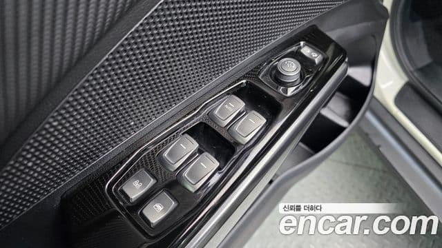 KG모빌리티(SsangYong) Berry New Tivoli V3, 2022 12