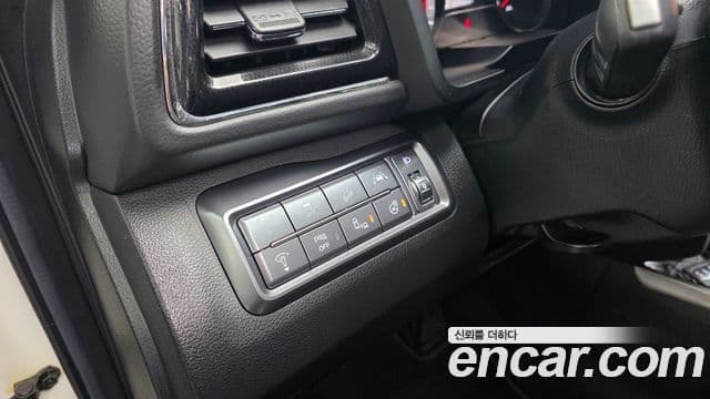 KG모빌리티(SsangYong) Berry New Tivoli V3, 2022 13