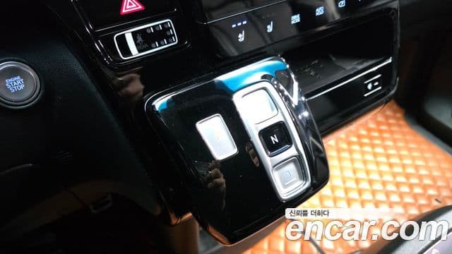 Hyundai Staria Inspiration, 2022 9