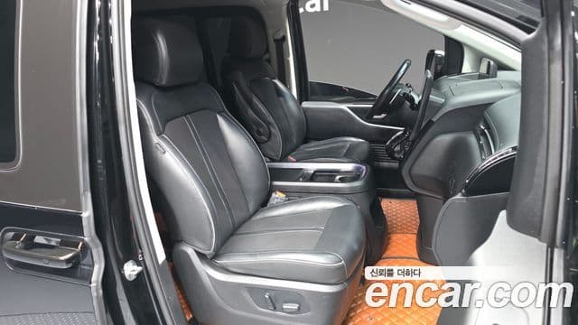 Hyundai Staria Inspiration, 2022 11