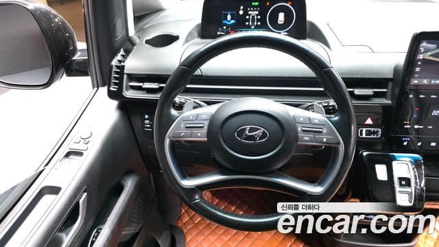 Hyundai Staria Inspiration, 2022 13