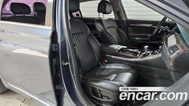 Genesis EQ900 Luxury, 2017 10