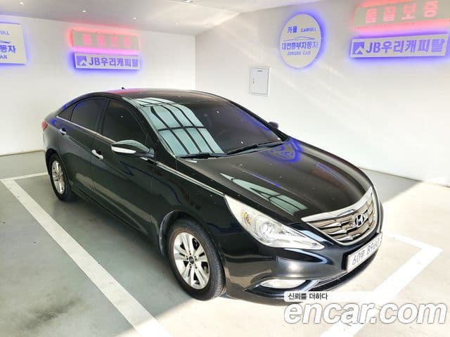 Hyundai YF Sonata топовая версия, 2010 7