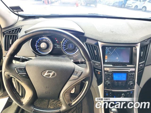 Hyundai YF Sonata топовая версия, 2010 11
