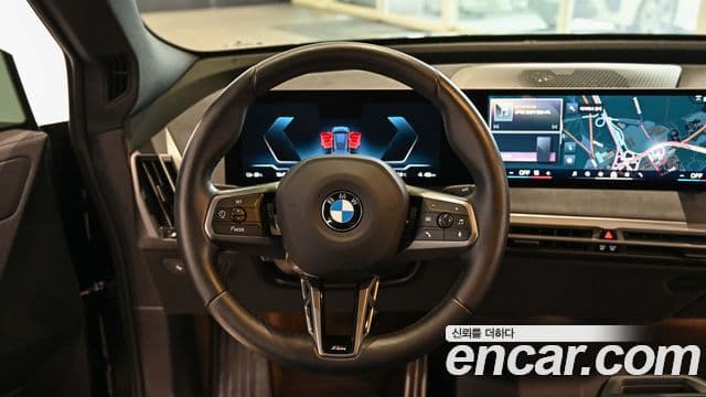 BMW iX xDrive45 M Sport, 2026 14