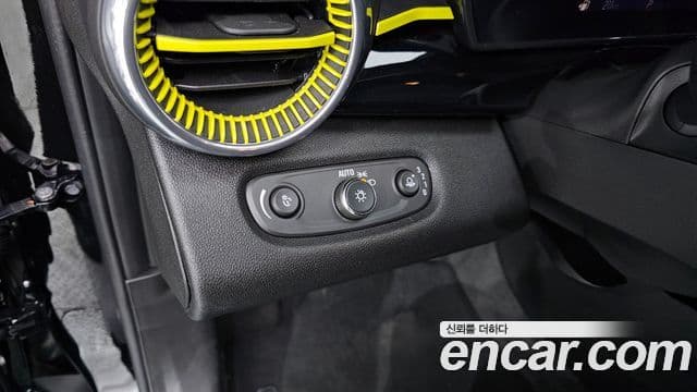 Chevrolet(GM대우) Trax кроссовер 1.2 ACTIV, 2025 19