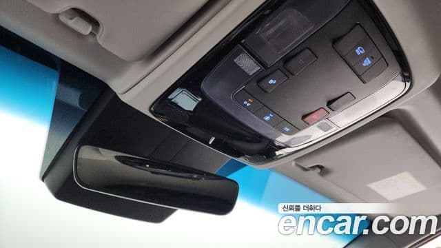 Hyundai Staria Modern, 2025 19