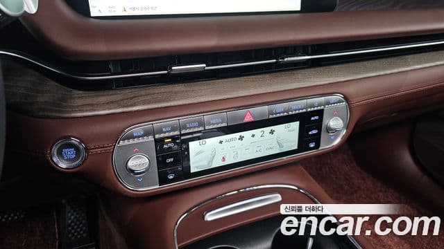 Genesis G90 (RS4) бензин 3.5 турбо e-S/C AWD LWB, 2024 17