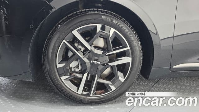 Kia The / новый New K8 Noblesse, 2025 все фото