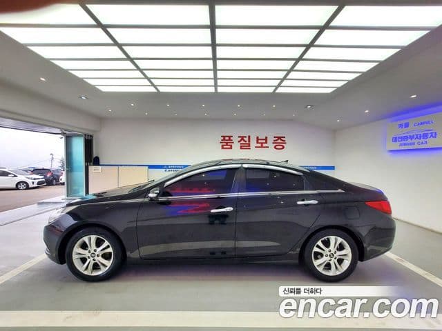 Hyundai YF Sonata топовая версия, 2011 6
