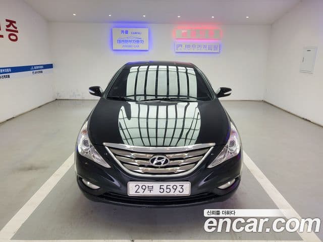Hyundai YF Sonata топовая версия, 2011 8