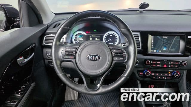 Kia Niro Prestige, 2017 13