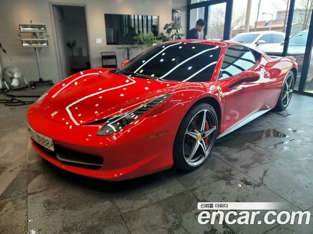 Ferrari 458 Italia, 2011 7