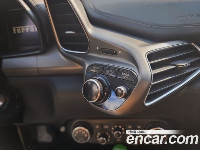 Ferrari 458 Italia, 2011 11