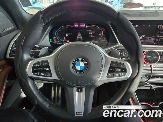 BMW X7 (G07) xDrive 30d M Sport 6인승, 2020 8