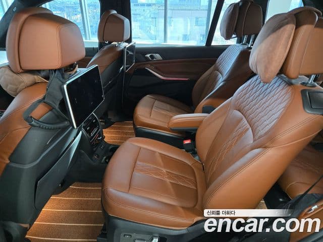 BMW X7 (G07) xDrive 30d M Sport 6인승, 2020 10