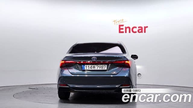 Toyota 아발론 5세대, 2022 4