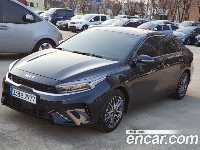 Kia The / новый New K3 2세대 Signature, 2022 1