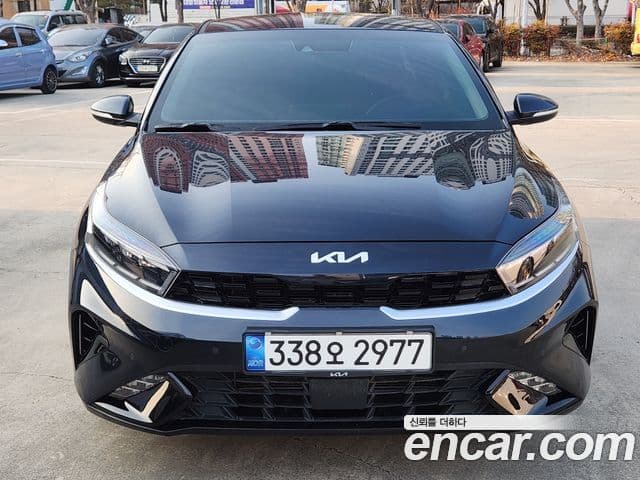 Kia The / новый New K3 2세대 Signature, 2022 3