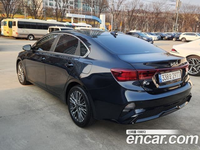 Kia The / новый New K3 2세대 Signature, 2022 все фото