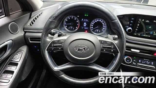 Hyundai Sonata (DN8) Premium Family, 2020 13