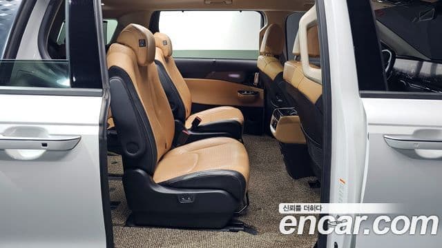 Kia Carnival 4세대 Signature, 2021 12
