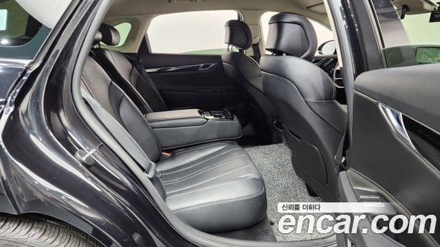 Genesis G80 (RG3) бензин 3.5 турбо AWD, 2023 12