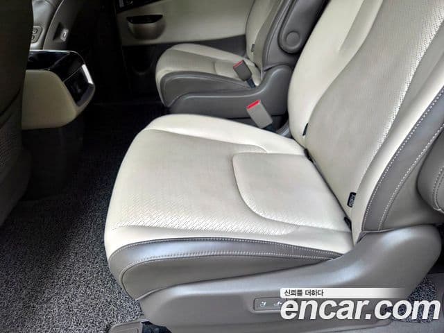 Kia Carnival 4세대 Signature, 2021 14