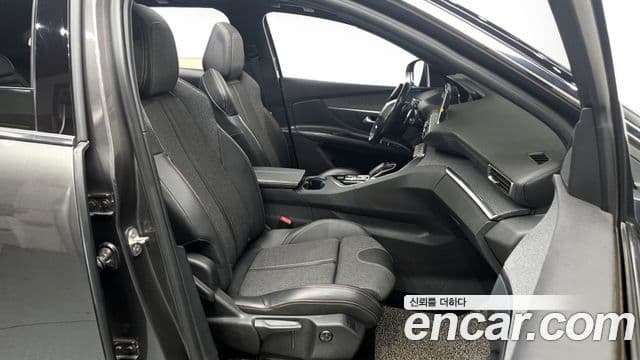 Peugeot 3008 2세대 1.6 BlueHDi GT Line, 2018 11