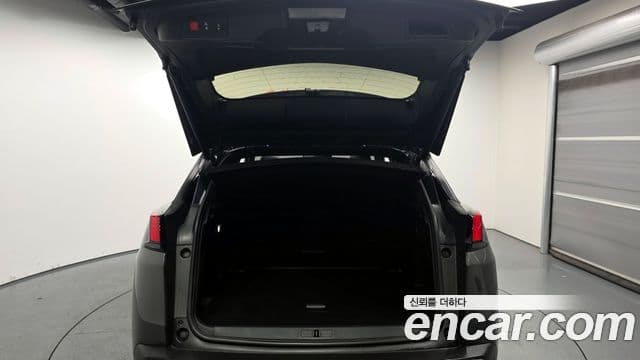 Peugeot 3008 2세대 1.6 BlueHDi GT Line, 2018 20