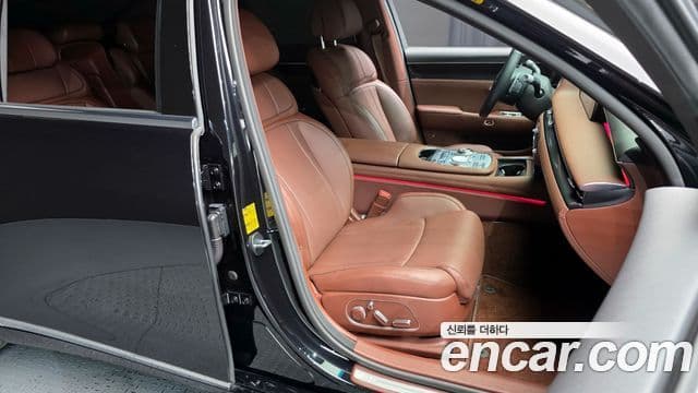 Genesis G90 (RS4) бензин 3.5 турбо AWD, 2025 12