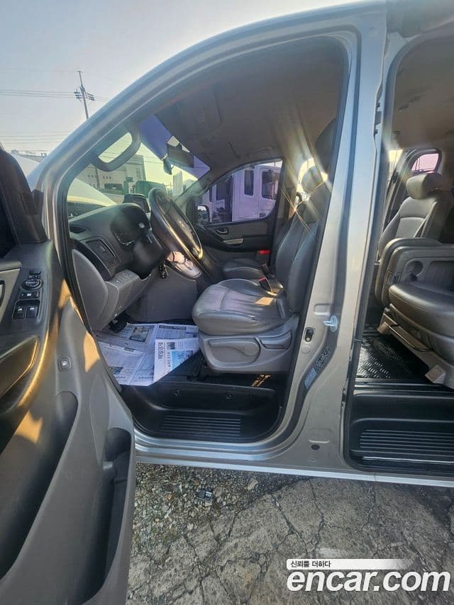 Hyundai Grand Starex CVX Luxury, 2012 10