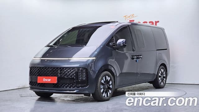 Hyundai Staria Inspiration, 2025 1