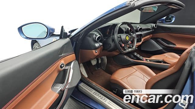 Ferrari 포르토피노 3.9 V8, 2019 11