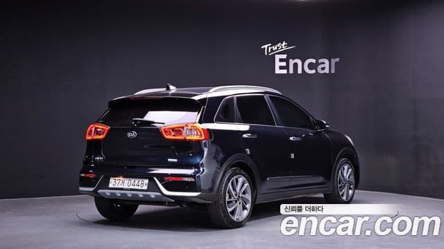 Kia Niro Noblesse, 2017 2