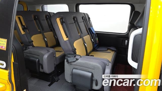 Hyundai Staria 15인승, 2023 12
