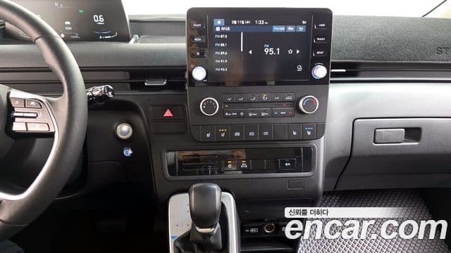 Hyundai Staria 15인승, 2023 17