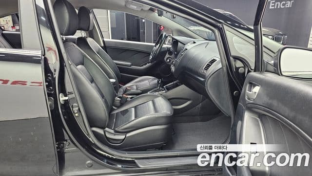 Kia The / новый New K3 Trendy, 2016 11