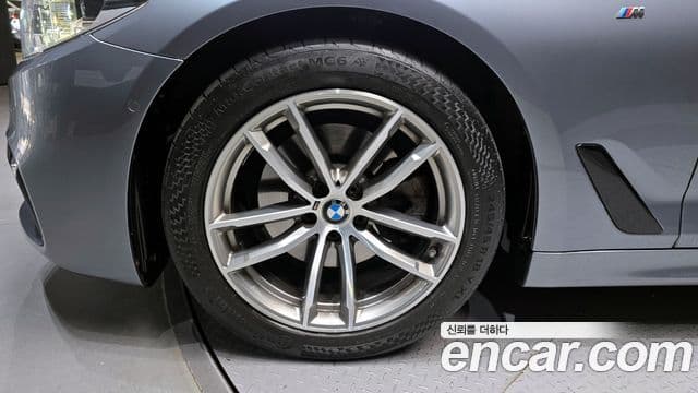 BMW 5시리즈 (G30) 520d M Sport, 2017 все фото