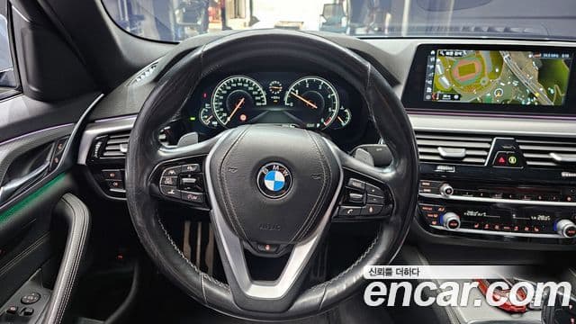 BMW 5시리즈 (G30) 520d M Sport, 2017 13