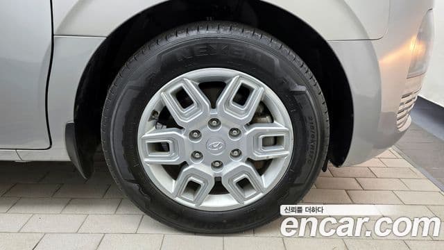 Hyundai Staria Modern, 2022 все фото