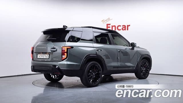 KG모빌리티(SsangYong) Torres Black Edition, 2024 2