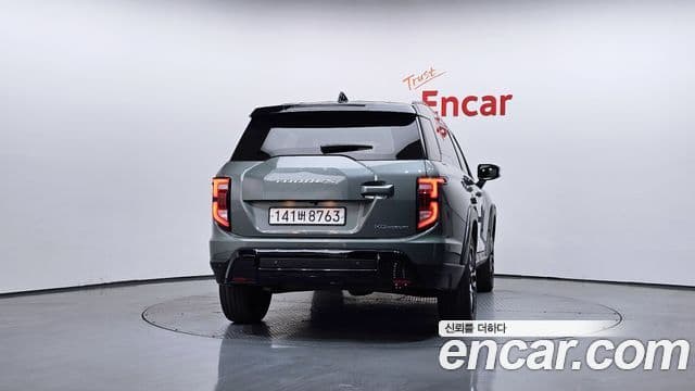 KG모빌리티(SsangYong) Torres Black Edition, 2024 4