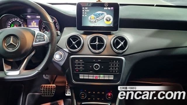 Mercedes-Benz CLA-класс C117 AMG Line, 2018 10