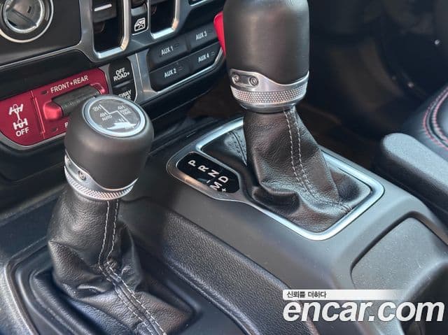 Jeep Wrangler (JL) 2.0 Rubicon Power top 4도어, 2024 15