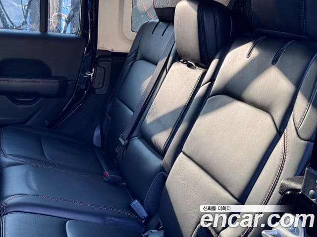 Jeep Wrangler (JL) 2.0 Rubicon Power top 4도어, 2024 16